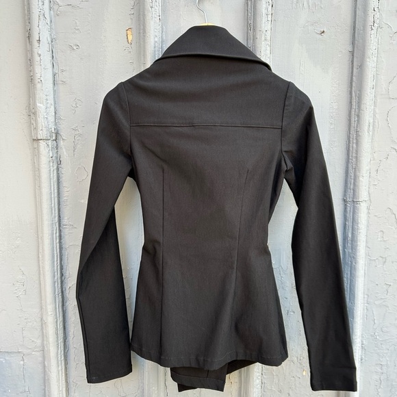 Melow by Melissa Bolduc Isabeau Assymetric Jacket, BNWT, size XS - Picture 7 of 14